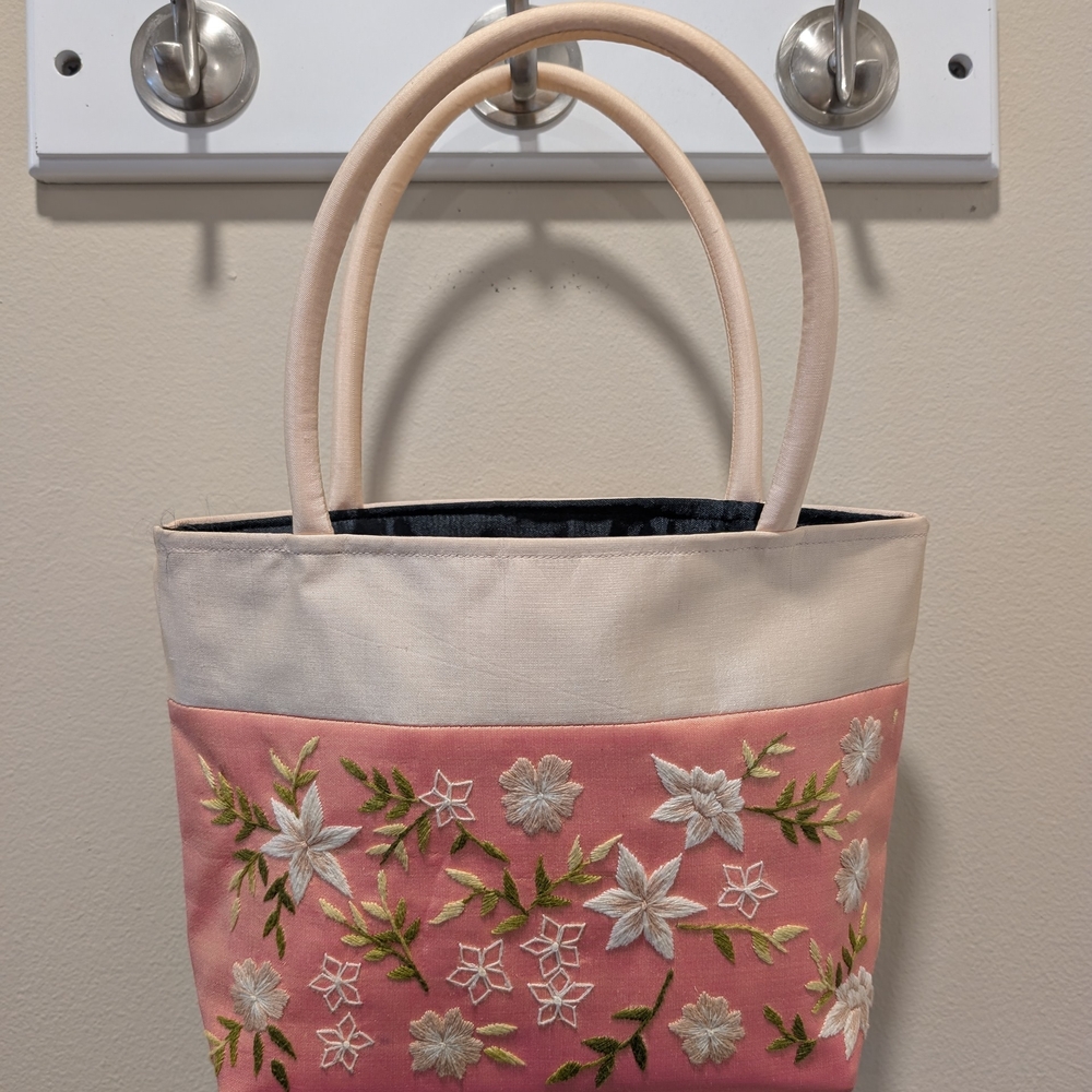 Elegant Floral Embroidered Tote Bag